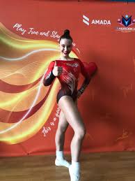 Milli cimnastik takımı sporcusu 15 yaşındaki ayşe begüm onbaşı, güney kore'deki 14. Yrnmoyj9 Wzeem