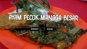 Resep diadaptasikan dari mba fatma deden, banjarmasin. Streetfood Indonesia Ayam Pecok Mangga Besar Youtube