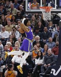 Donovan mitchell is your 2018 verizon slam dunk champion! Mitchell Powers Jazz To 128 124 Win Over Wizards Am 1380 The Answer Sacramento Ca
