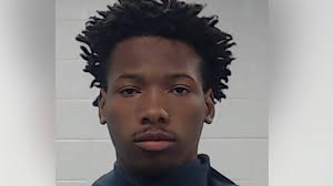 Man stabbed outside of Popeyes after harassing employees, Corpus Christi  police say