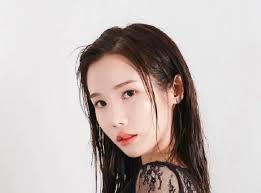 Bella profile, age & facts (2025 updated)