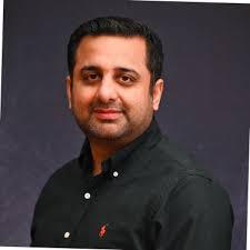 😬 I just gave away our entire PLAYBOOK of how GrowthX AI went from idea to  $7m+ in less than a year. If anyone wants the replay or slides just drop a