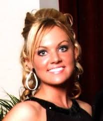 Alison Feather's Instagram, Twitter & Facebook