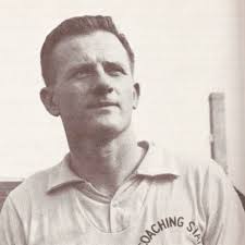 Don Faurot had to find his Mizzou replacement. Twice.