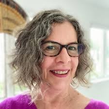 Joan Ambrosio's Instagram, Twitter & Facebook