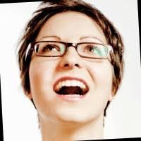 Helen Arney's Instagram, Twitter & Facebook