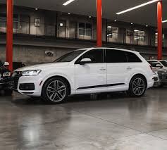Glacier White Q7 With Black Optics Audi Seattle Audiseattle Com Audi Q7 Audi Luxury Car Dealership