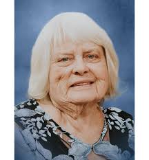 Patsy Welch's Instagram, Twitter & Facebook