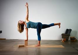 Ardha Chandrasana Half Moon Full Moon True Self Yogamatters Blog