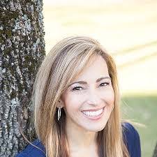 Karen Bates's Instagram, Twitter & Facebook