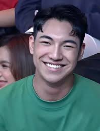 Darren Espanto's It's Showtime performance