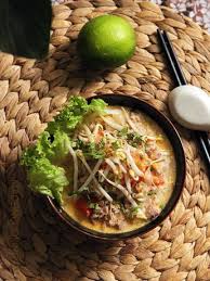Khao Poun Soupe Laotienne Au Lait De Coco Lao Soup With Coconut Milk Recette Asiatique Cuisine Asiatique Recettes De Cuisine