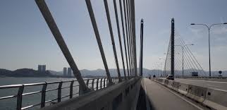 Don't use this bridge if ur going to penang. Mohd Faiz Bin Abdul Manan Jambatan Sultan Halim Mu Adzam Shah