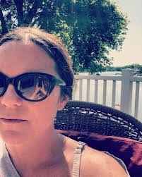 Stephanie Cashion's Instagram, Twitter & Facebook