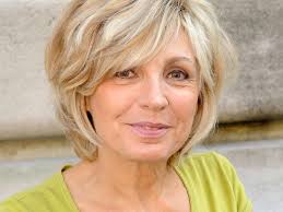 Rencontre education aux médias et à l'information : Evelyne Dheliat En Deuil Les Obseques De Son Mari Se So Tele Star