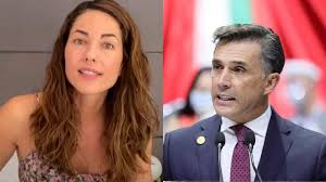 Este sábado, el político mexicano sergio mayer publicó esta imagen en instagram, de cuando eran todos una familia y al lado escribió: Barbara Mori Seguiria Siendo Edecan De No Ser Por Sergio Mayer