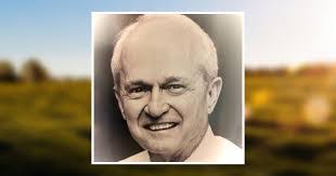 Edward Brinson's Instagram, Twitter & Facebook