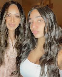 She's starting to like me again now💕 thanks for the Saturday morning hair  Sess @hair_by_rachaelsackie