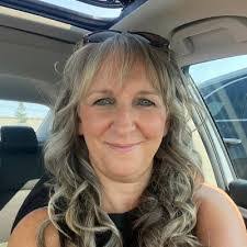 Pauline Mackey's Instagram, Twitter & Facebook