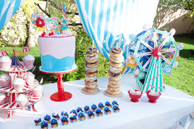 Springtime ornaments, ready to welcome warmth and longer days for conviviality and carefree encounters. Greeting Cards Party Supply Circus Tent Cupcake Stand Treat Table Decoration Carnival Birthday Party Event Party Supplies