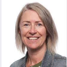 Amber Donaldson's Instagram, Twitter & Facebook