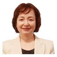 Breanne Henderson's Instagram, Twitter & Facebook