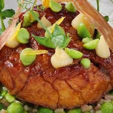 Recette Ris De Veau D Alpage Roti Petit Pois Speck Et Jus A La Reglisse Recette Ris De Veau Recettes De Cuisine Recette