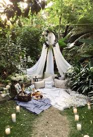 A Beautifully Styled Romantic Picnic For Two In A Secret Garden Setting With Candles Flowers And All The Pic Picnic Inspiration Picnic Set Picnic Decorations