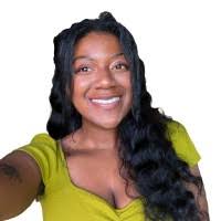 300+ "Kelli" profiles