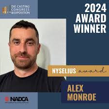 Scott Hansmann's Instagram, Twitter & Facebook