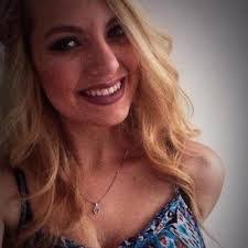 Mallory Dickson's Instagram, Twitter & Facebook