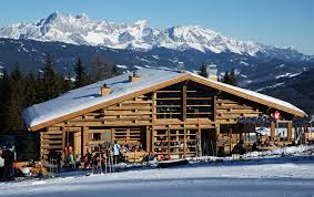 Flachau ist eine kleine gemeinde in österreich, die inmitten des salzburger landes im bezirk st. Skigebiet Salzburger Sportwelt Ski Amade Skiurlaub Salzburger Sportwelt Ski Amade Winterurlaub