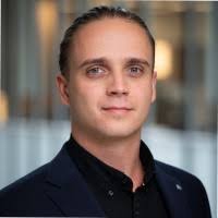 3200+ "Bence" profiles