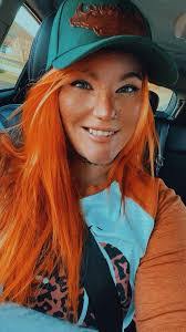 Faith Stephens's Instagram, Twitter & Facebook