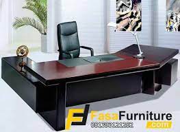 Penataan ini bertujuan agar meja kerja kantor memiliki space yang cukup untuk digunakan. Pin On Meja Kantor