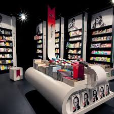 Ako Books Travel Bookstore Design Store Design Retail Design