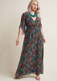 Black 3 4 Sleeve Maxi Dress Chiffon Maxi Dress With 3 4 Sleeves In Black Floral Ropa Estilos De Ropa Estilo