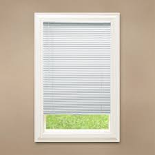 100% aluminum slats are scratch and dust resistant. Best Motorized Blinds For Your Home The Home Depot