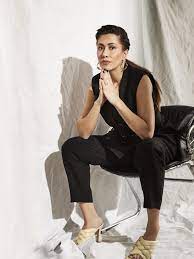 T1 profile is full of theatrical subtlety. Fidan Ekiz Is Een Gecompliceerde Vrouw Vindt Ze Zelf Ik Heb Enorme Geldingsdrang