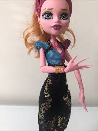 Monster High 13 Wishes GiGi Grant Daughter of the Genie Doll & Doll Stand