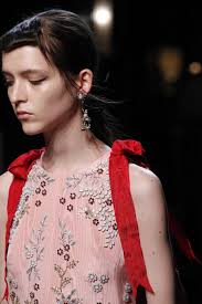 see the complete erdem spring 2018 ready to wear collection fashion show fashion ready to wear
