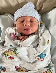 Amanda Payton's Instagram, Twitter & Facebook