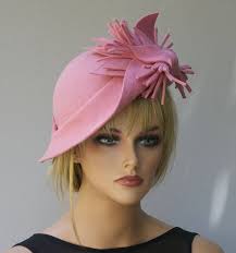 Pin On Ladies Hats And Fascinators