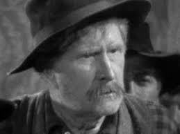 Who is Russell Simpson dating? Russell Simpson girlfriend, wife