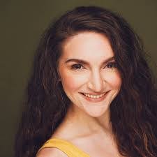 Sara Lynn's Instagram, Twitter & Facebook