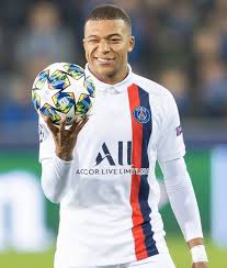 Click here to see the latest psg squad details, upcoming fixtures, international and domestic fixtures, team ratings and more. Kylian Mbappe On Twitter In 2021 Neymar Psg Football Players Images