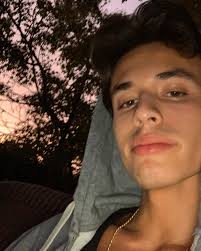 Andres (@andreslandaverdee) • Instagram photos and videos