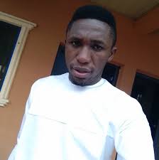 Your future wife at university cooking for her university husband and there  is nothing u can do about it. This life 🙆