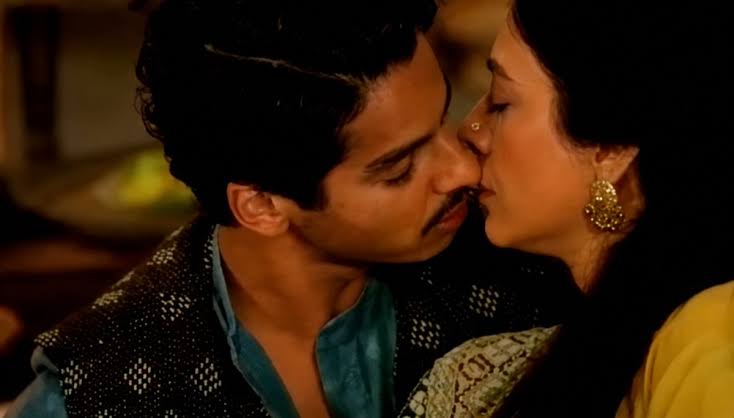 Chori Chori Chupke Chupke - mummy Bete kaa Milan