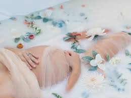 It may be a little trickier to get your baby to lie down flat, depending on the size of the tub, so this may be better suited to older babies. How To Create Surreal Milk Bath Photography